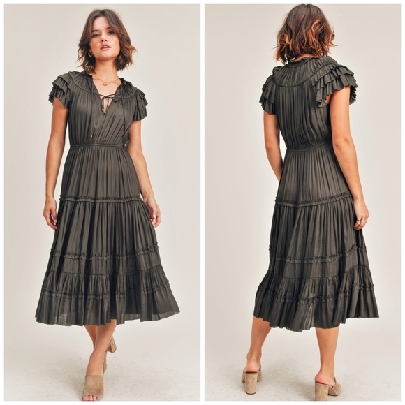 Reset By Jane Long Short Sleeve Ruffle Kianna Dress - Picture 8 of 8